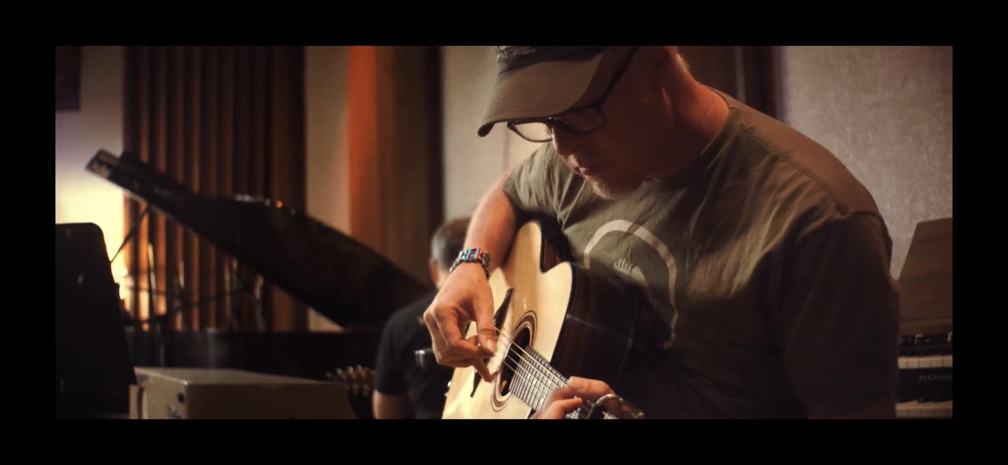 Live & Local at Bar Vista featuring Alan Little